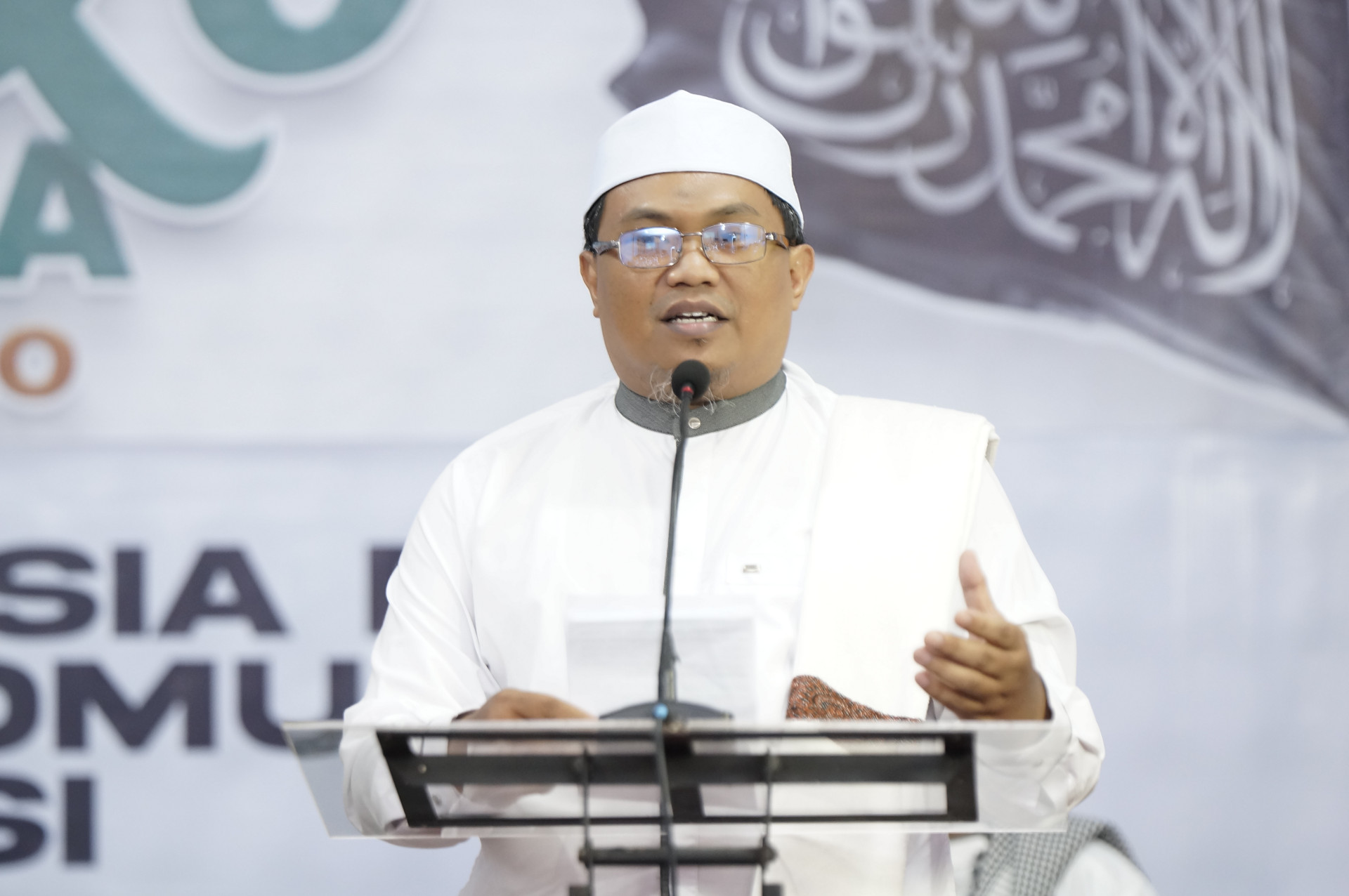 Masa Depan Indonesia Baru? Indra Fakruddin: Indonesia Palsu