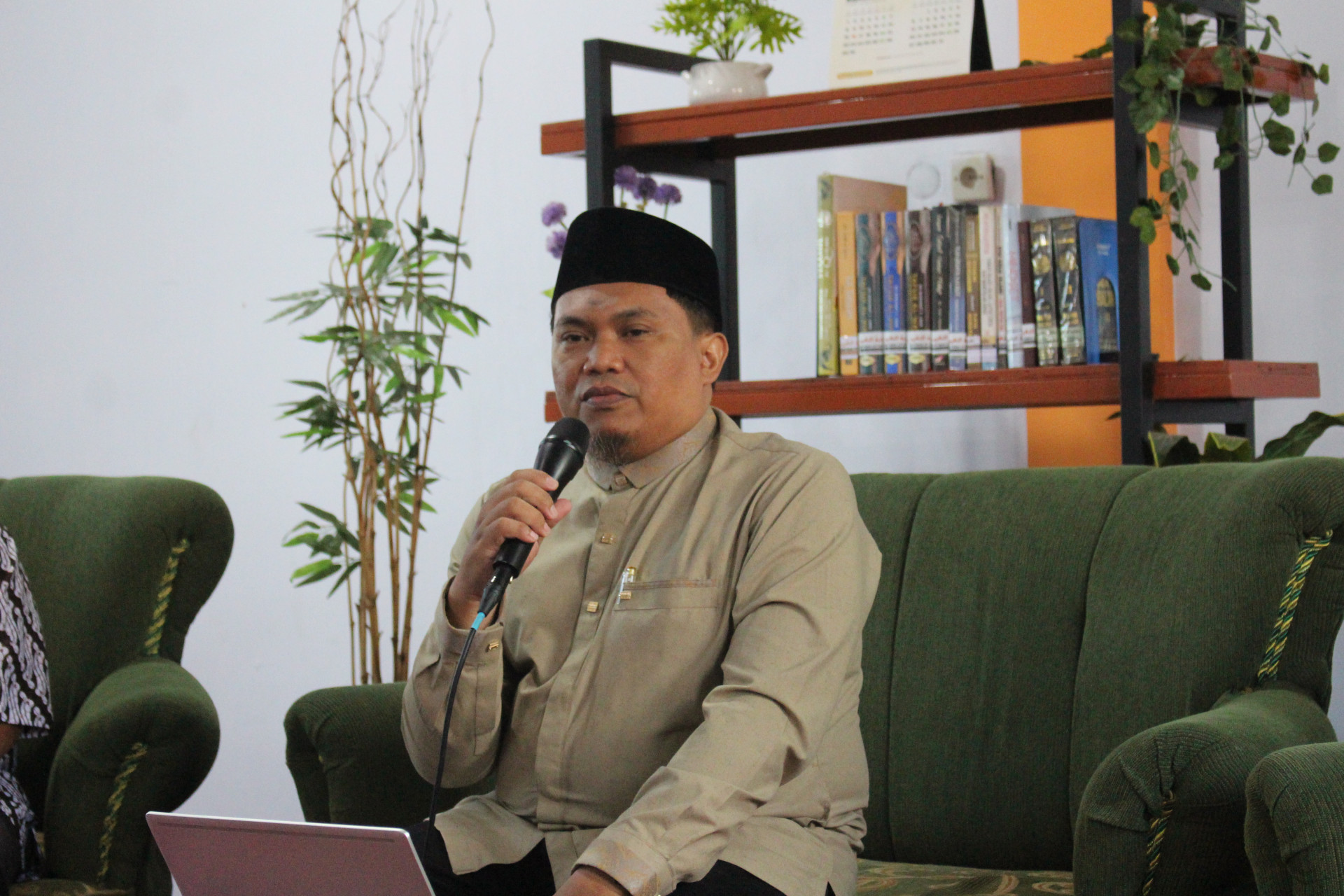 Inilah Solusi Tuntas Untuk Masalah Yang Terjadi Di Palestina Menurut Direktur Rumah Inspirasi Perubahan