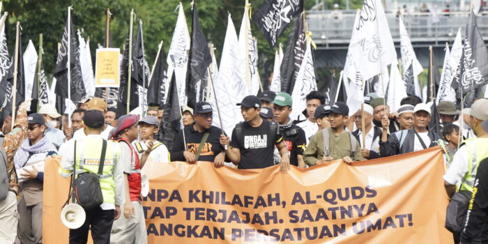 Ribuan Muslim Umat Islam Di Surabaya Berkumpul Serukan Bela Palestina